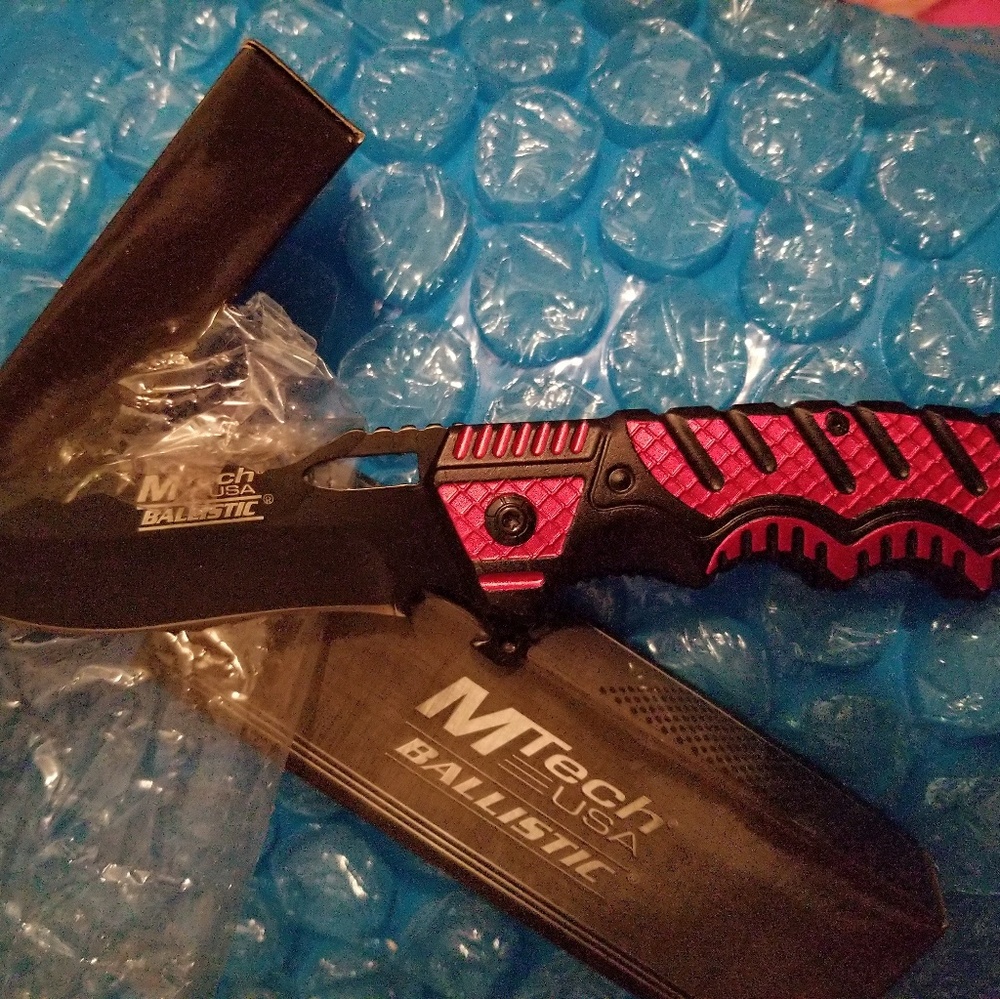 Knife - Picture 1 of 2